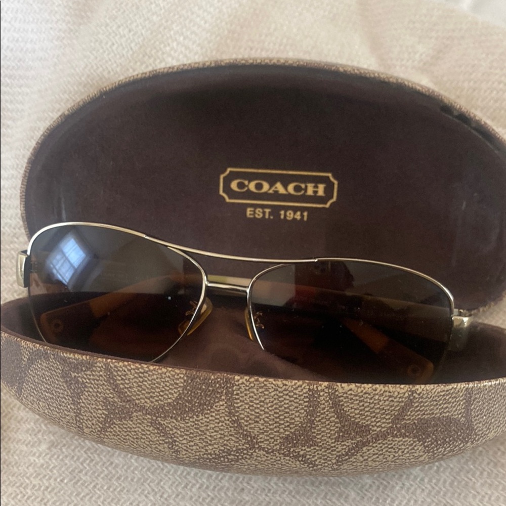 Coach Brown Aviator Sunglasses with Case